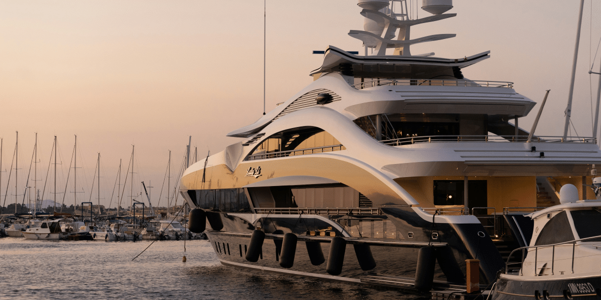 Why Motor Yachts are the Ideal Choice for Exploring Coastal Waters
