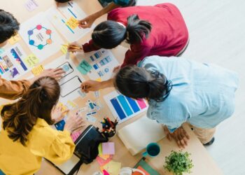 Effective Tools for Organic Website Promotion Today