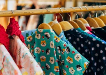 How to Organize and Store Your Baby's Clothing Efficiently