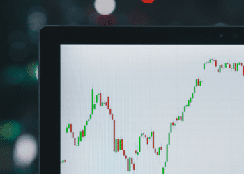 Justin Geib on AI as the Organizational Peacekeeper Bridging the Feud Between Sales and Marketing Teams_2