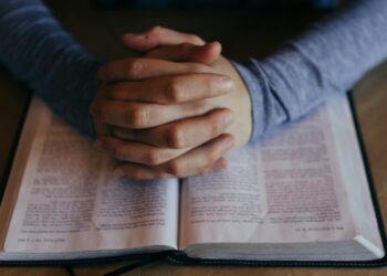 Medium Mari Acting as the Gateway between this World and the Paranormal