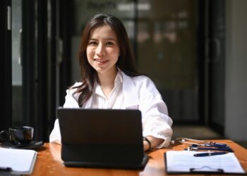 Why Hire a Data Entry Virtual Assistant for Your Business