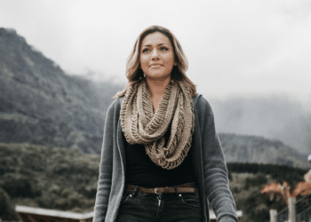 8 Accessory Ideas to Elevate Your Look Without Compromising Modesty