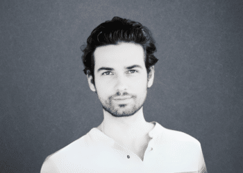 Omri Hurwitz Is LinkedIn's Up and Coming Influencer: Here is How He Does It. 