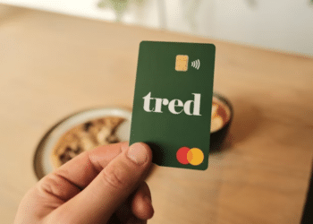 Smart Debit Card Habits: How to Protect Your Finances and Maximize Benefits