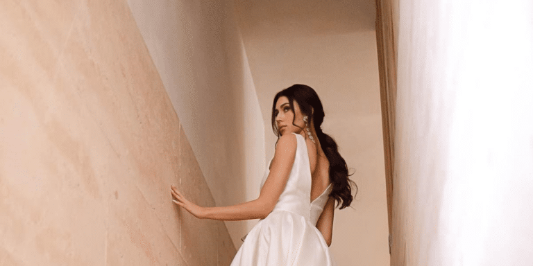 What Defines a Unique Bridal Gown? Identify the Key Elements