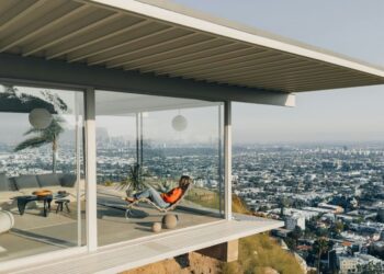 Los Angeles: A Journey Through Glamour, Culture, and Hidden Gems