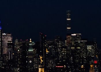 Bridging the Gap Between Executive Vision and Digital Marketing Execution