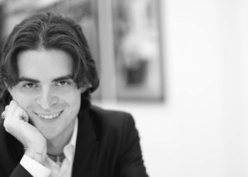 Lorenzo Pelosini: A Storyteller’s Journey in the U.S. Market