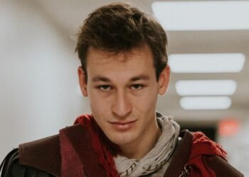 The Warrior Angel of The Thorn- Alexander Kussovski