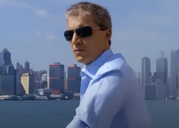 Harold X. Clarke: The Face Behind Hawaii’s Exclusive Property Deals