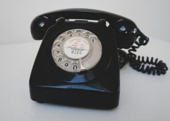 Hosted VoIP: Transforming How Businesses Connect Today