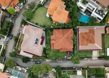 Find Affordable Property in Surat with PropertyBlink Real Estate