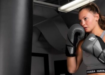 Hayabusa Boxing Gloves: Comfort, Durability & Performance