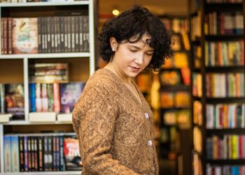 Sunny Reads for 2025: Women’s Fiction and Romance Novels to Enjoy This Season