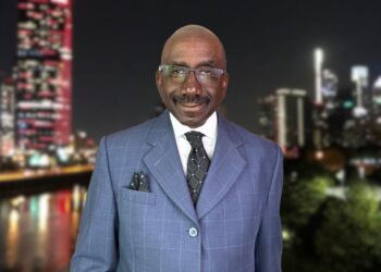 Become an AI Genius: Transforming Business with Technology