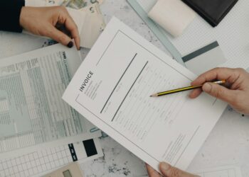 10 Clear Signs Your Business May Need a Payroll Consultant