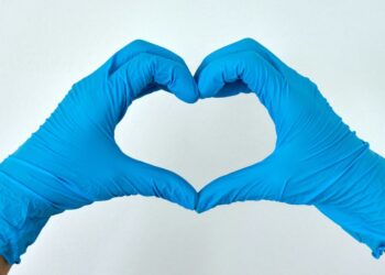 Why Disposable Gloves Are a Must-Have for Every Workplace