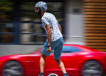 5 Helpful Tips for Cleaning Men's Boardshorts