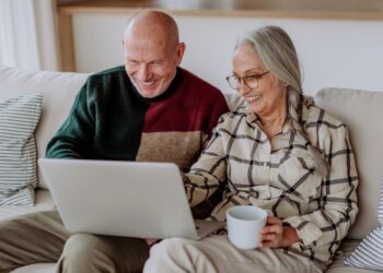 A Love Story Tested by Time Lynn Wenger’s Journey Through His Wife’s Battle with Alzheimer’s