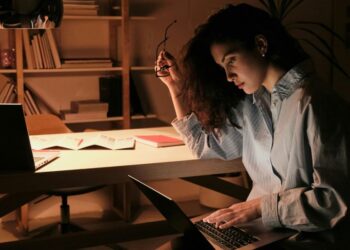 AI and Content Authenticity: How Writing Tools Are Becoming More Trustworthy