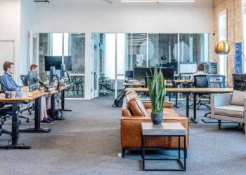 Hotdesking Benefits Why Flexible Seating is Gaining Popularity by JustCo