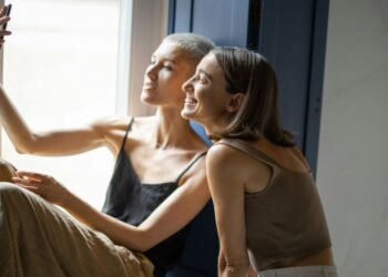 How Subscriber Engagement Drives More Reviews for Your Startup