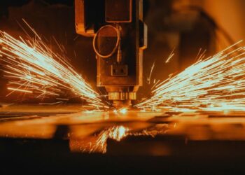 Optimizing Power Distribution: TrackBusway's Approach to Metalworking Facilities