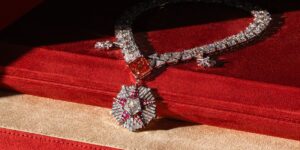 Jatual Paris Unveils ‘Pobeda’: A Daring Red Diamond Necklace Forged in Memory