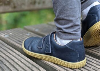 The Parents’ Guide to Comfortable and Supportive Kids’ School Shoes