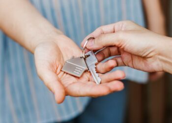 Inside RECODemand The Webinar Strategy Helping Real Estate Closers Navigate a Tough Market