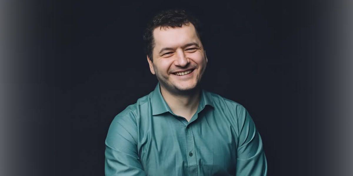 Pioneering Digital Success: Dmytro Verzhykovskyi’s Award-Winning Vision for Luxury Brands