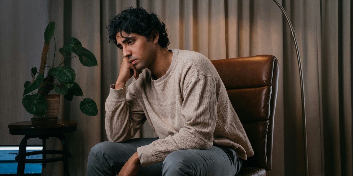 Raised by the Algorithm How Gender Stereotypes Found a New Playground in Teen Minds