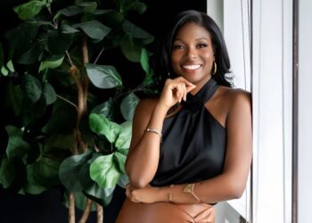 From Swimwear Designer to Strategy Mentor: How Juanita Carmet Is Shaping the Future of Fashion Startups