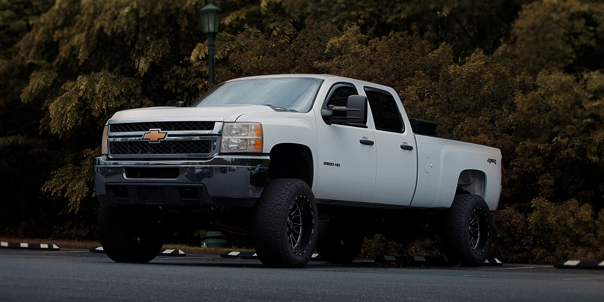 Fueling Your Passion for Pickups: Must-Have Exterior Mods for Truck Lovers