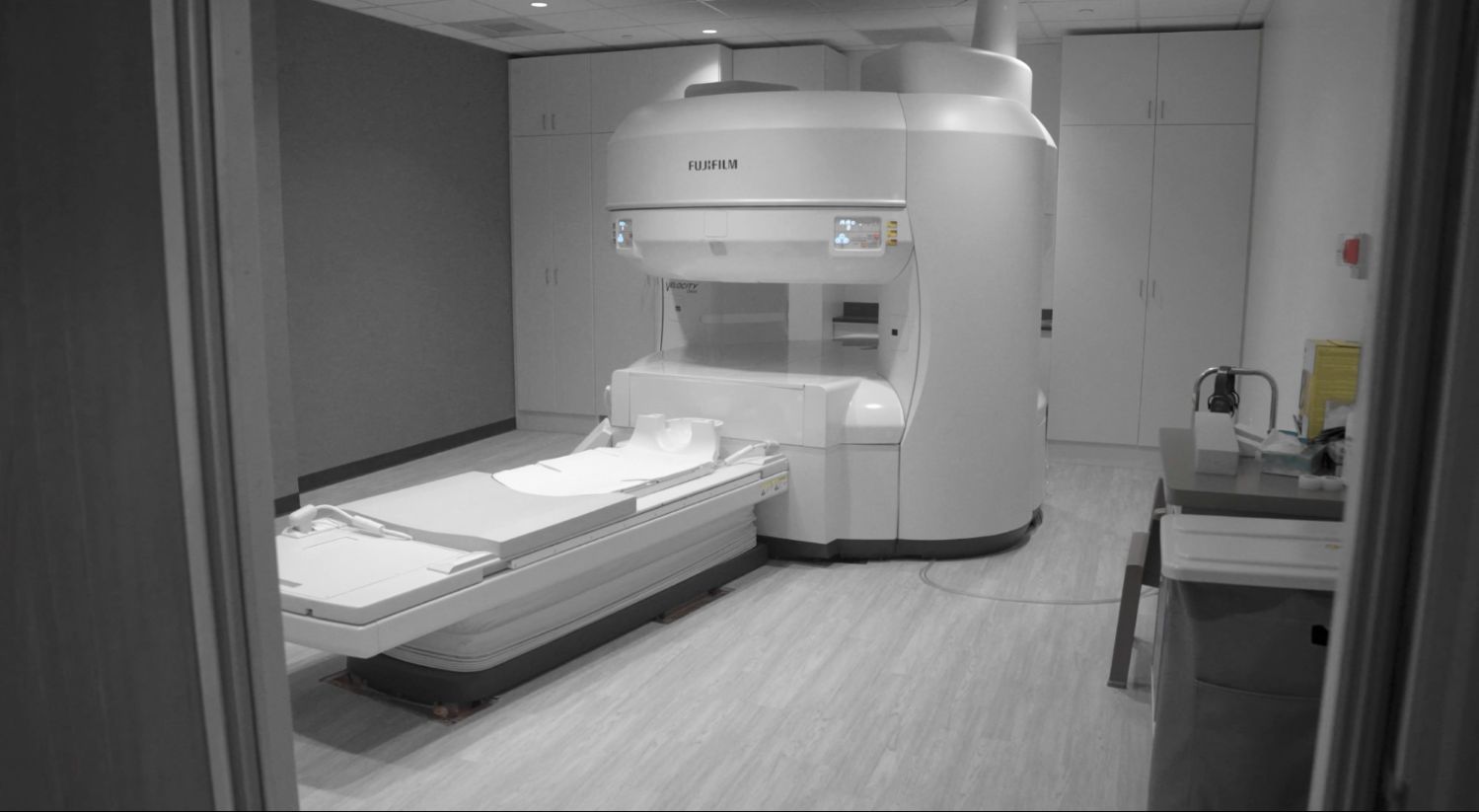 Exploring the Benefits of High-Field Open MRI at Imaging Associates in Eagle River