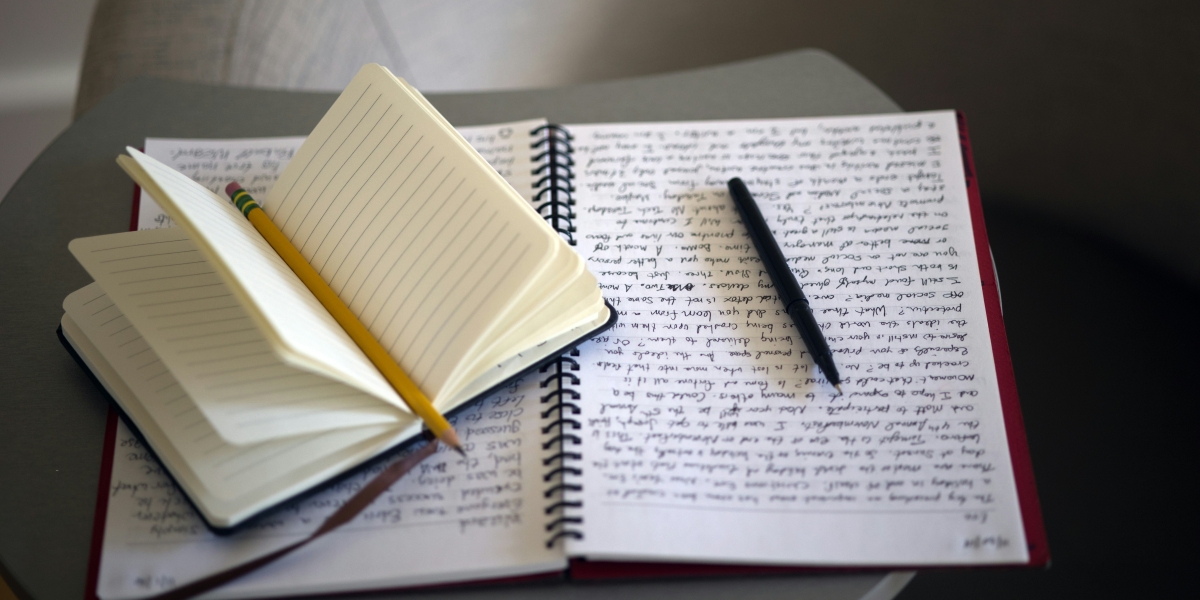 The Role of Ghostwriters in Fiction Writing: Expert Tips by Ghost Book Writers