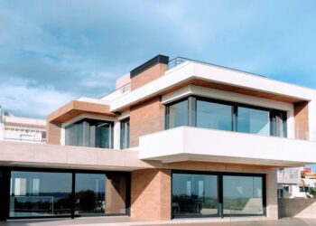 5 Neighborhoods to Buy Family Villas in Abu Dhabi (and Why They’re Ideal for U.S. Buyers)