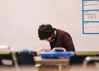 Key Features of an ESL Curriculum for K-8 Learners: What Works