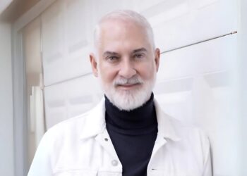 Sully Bonnelly: Bridging Latin Heritage and American Fashion Through Design