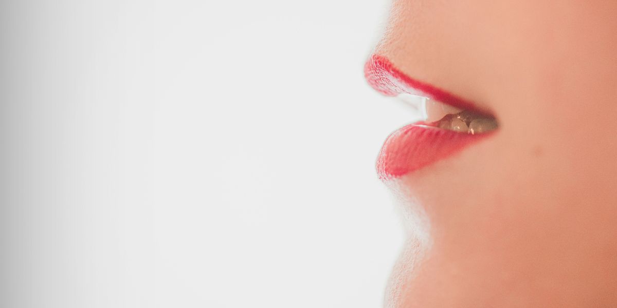 What Kinds of Food Play Games Help Strengthen Oral Muscles?