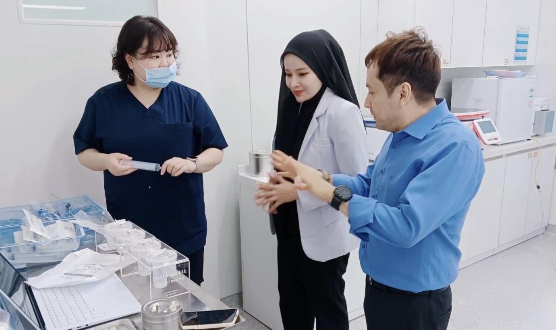 Dr. Ayu Widya: Empowering Beauty, Honoring Culture, and Innovating for Health