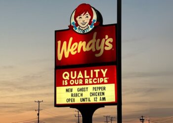 Why Franchising Might Be The Smartest Move You Make