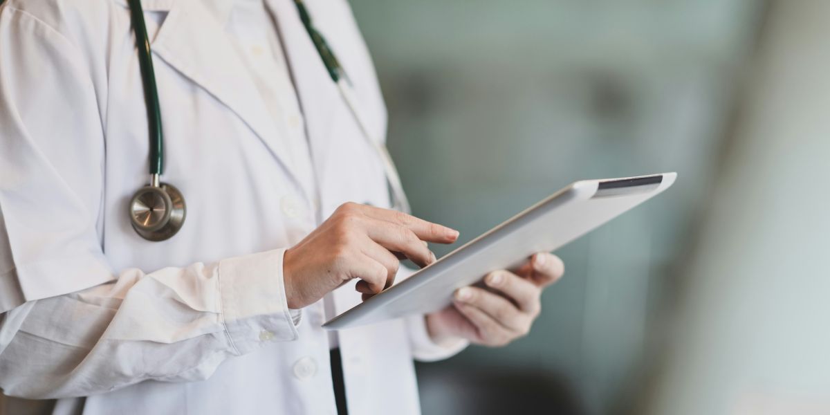 Attract Group: Medical Software Development Services – Elevating Healthcare with Smart Technology