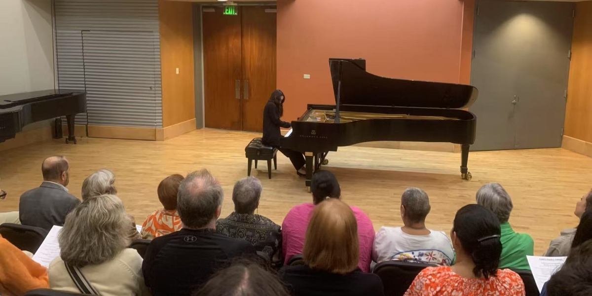 Pianist Yuanyuan Liu Moves Audience at Puerto Piano & Strings Festival Debut