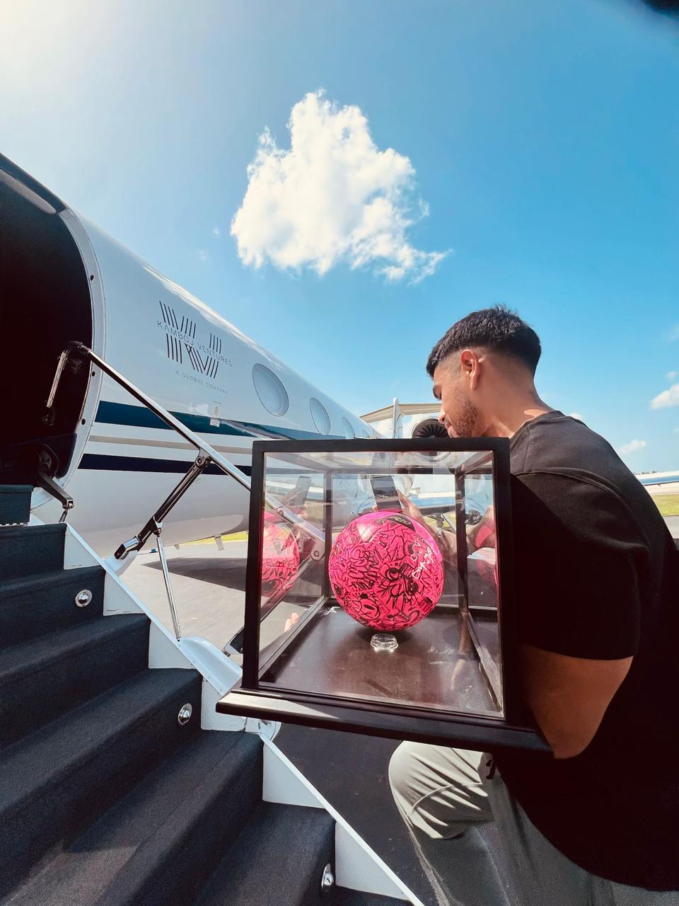 A Global Power Move in Art, Sport & Business: Diogo Snow Unveils Ronaldinho Collaboration at Versace Mansion Power Lunch