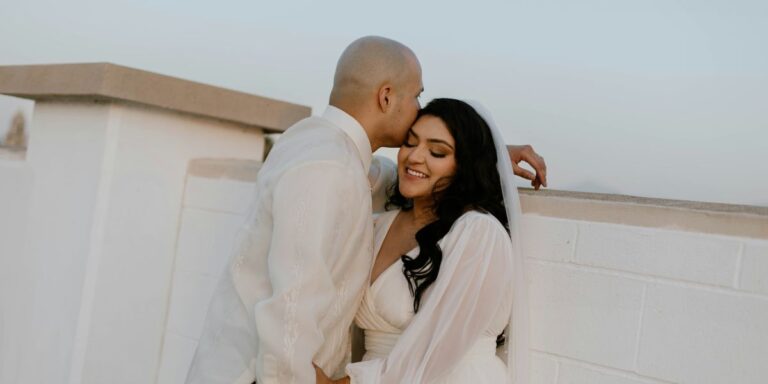 How to Throw a Stylish Micro Wedding in NYC: Tips for an Intimate Celebration