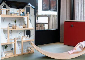 MK Furnishings: Digital Design Meets Playtime in E-Commerce for Kids’ Furniture