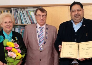 Celebrating a Visionary – Dr. Kanans Visvanats Honored with 2025 Schweitzer Lifetime Achievement Award