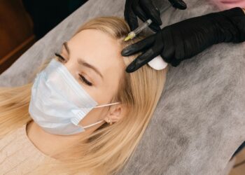 Hair Loss Treatment Options: A Comprehensive Overview of Available Approaches